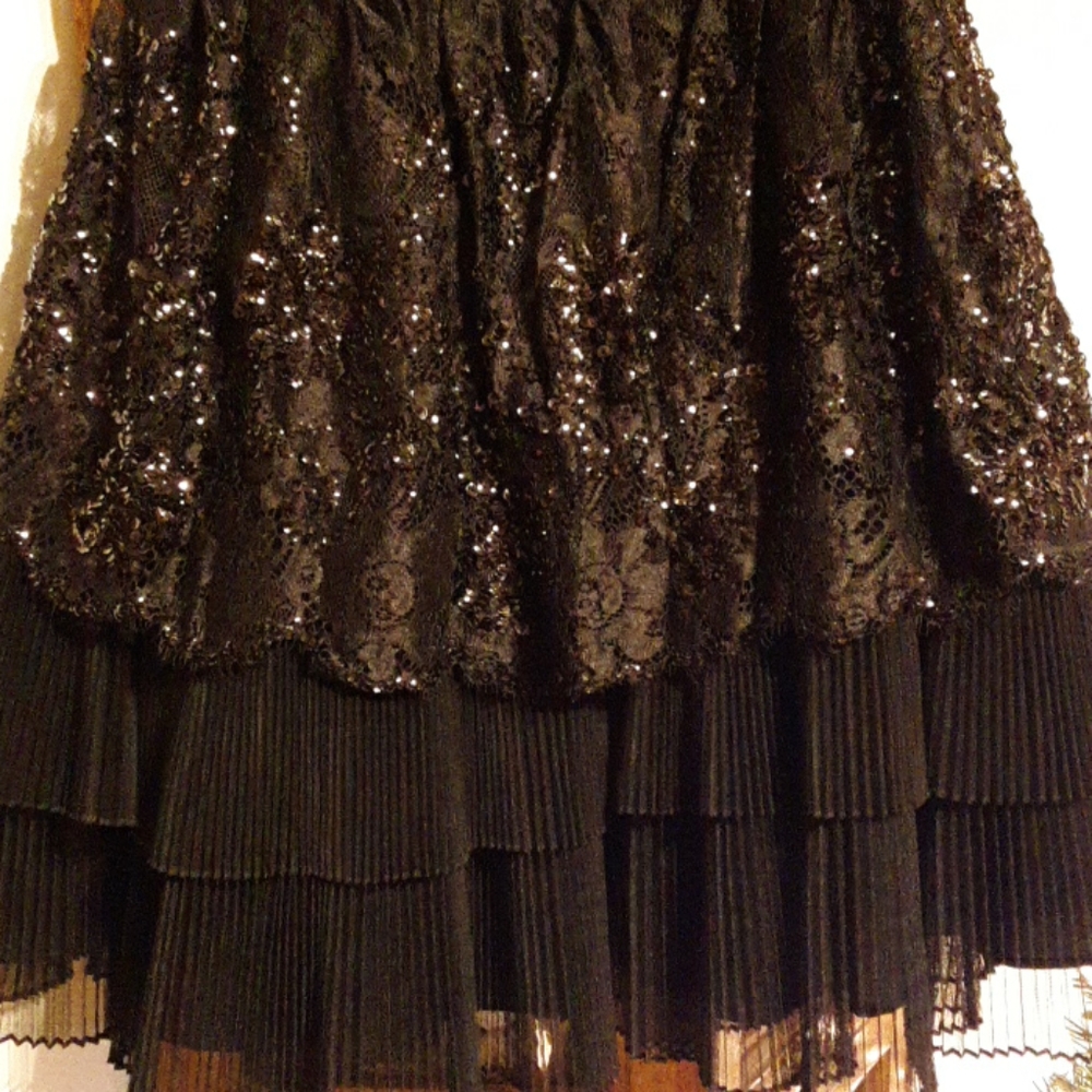 Betsey Johnson Dress - Picture 3 of 6